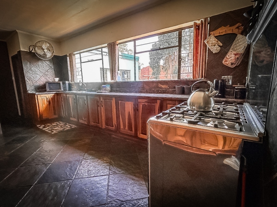 4 Bedroom Property for Sale in Lindequesdrif North West